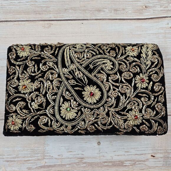 Handbags - Black velvet clutch zardozi‎ embroidery wirework beaded Indian vintage